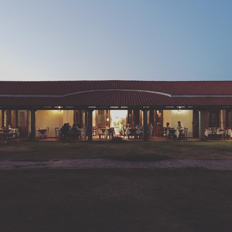 Hotel Su Baione Аббазанта Экстерьер фото